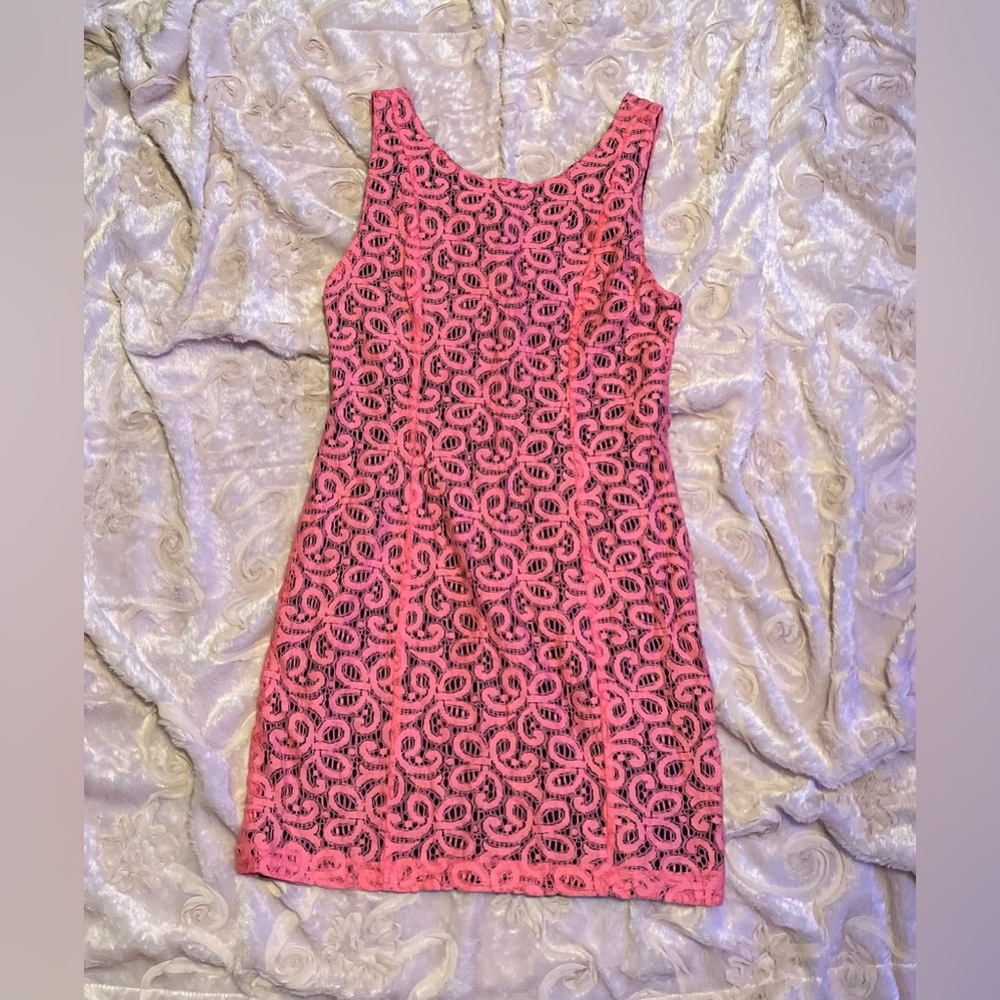 Size Extra large pink Hearts dress